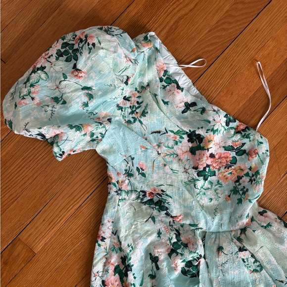 Elliatt esteem dress one shoulder flower print size medium - Picture 6 of 8